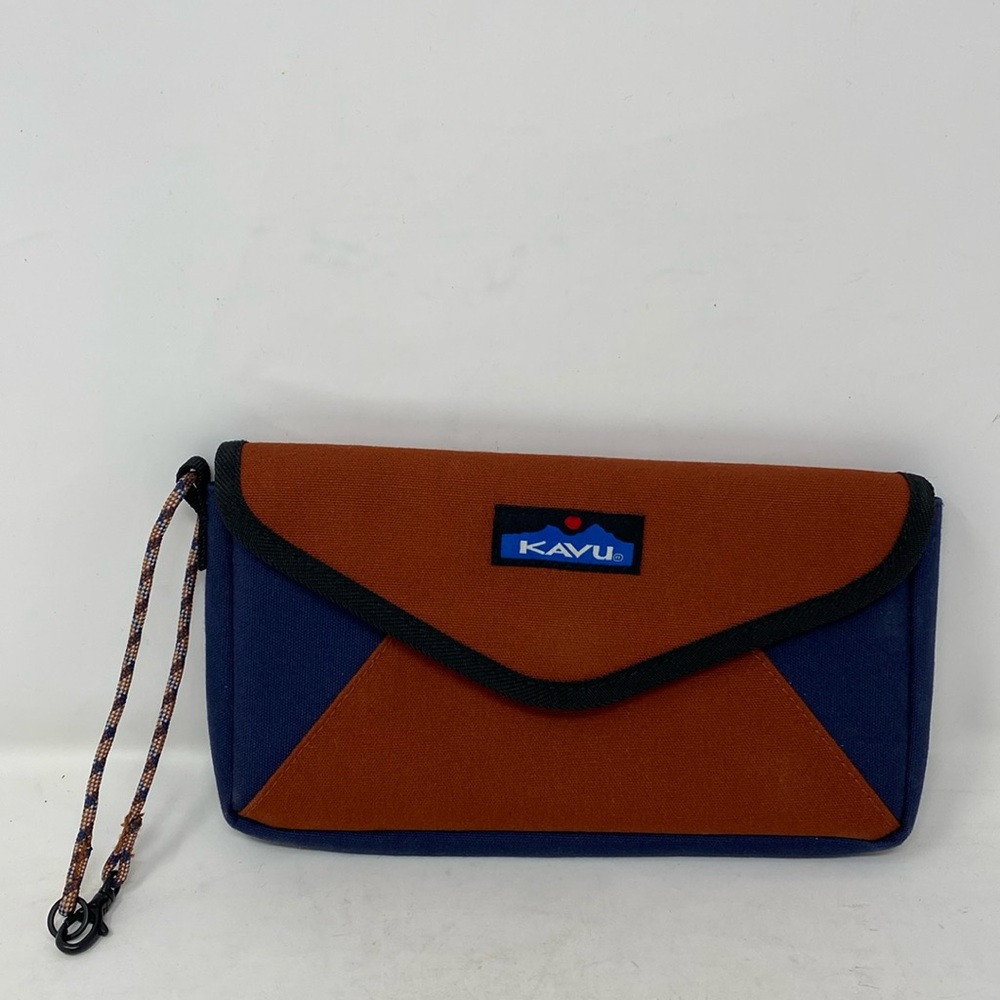 Kavu Bi- Color  Magnetic Clutch Large Wristlet Bag